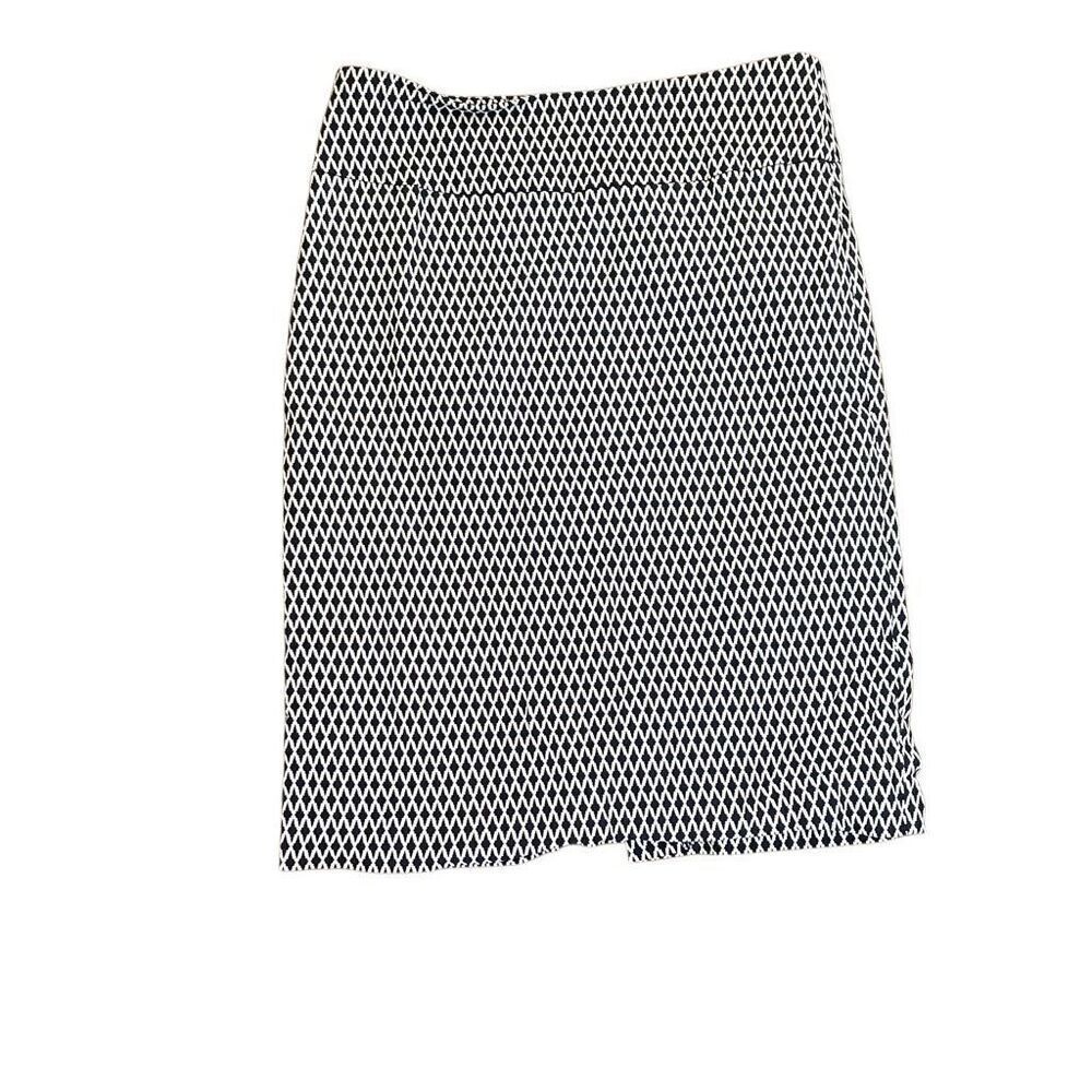 Margaret M pull on skirt size medium